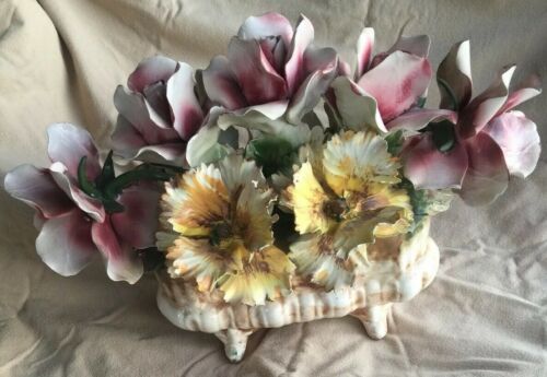 Large Huge Beautiful Italy Porcelain Centerpiece Capodimonte Pink Roses Flowers